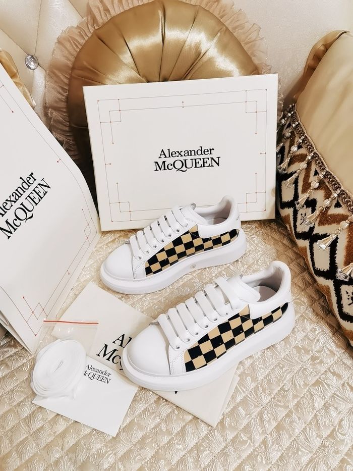 Alexander Mcqueen Couple Shoes AMS00004